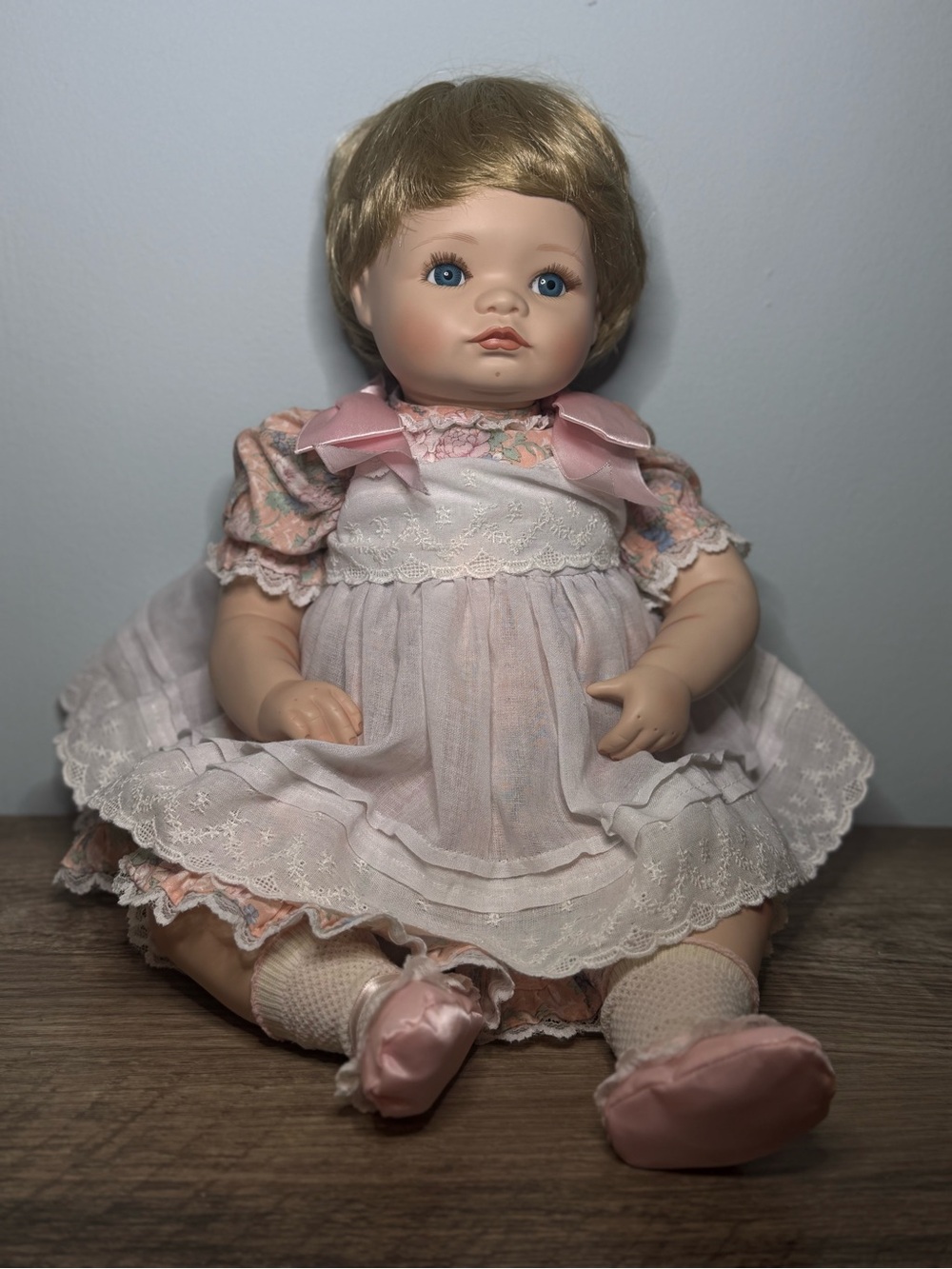 The Hamilton Collection. VINTAGE “Jessica” porcelain doll. Smoke free home.